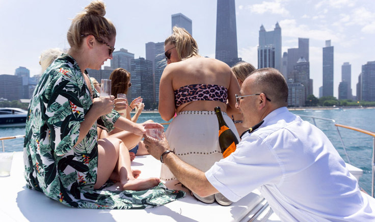 Fun in the Sun Chicago yacht cruises