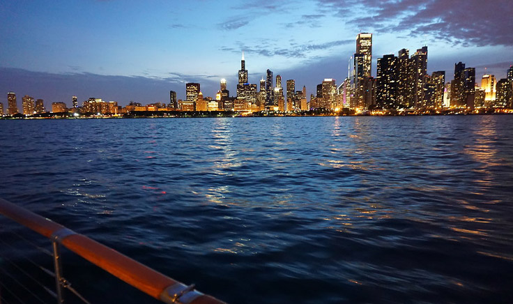 Sunset Majic Chicago yacht cruises